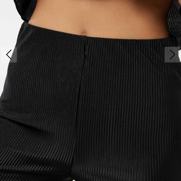 🔸 Ardene 🔸 black ribbed flare pants - Picture 3 of 11